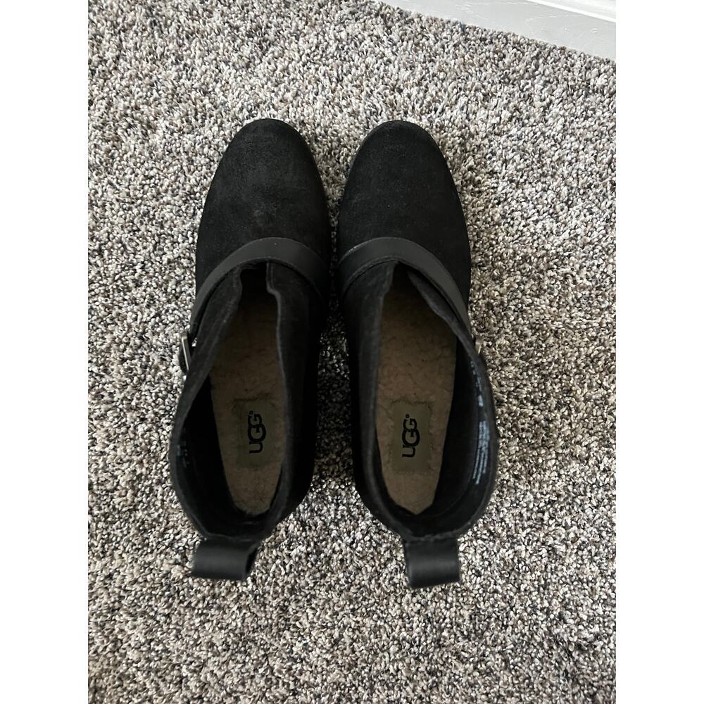UGG wright belted ankle boots women's size 7 - Picture 3 of 7